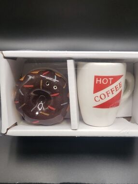 Design Imports Earthenware Hot Coffee/ Chocolate Donut Salt & Pepper Shaker Set